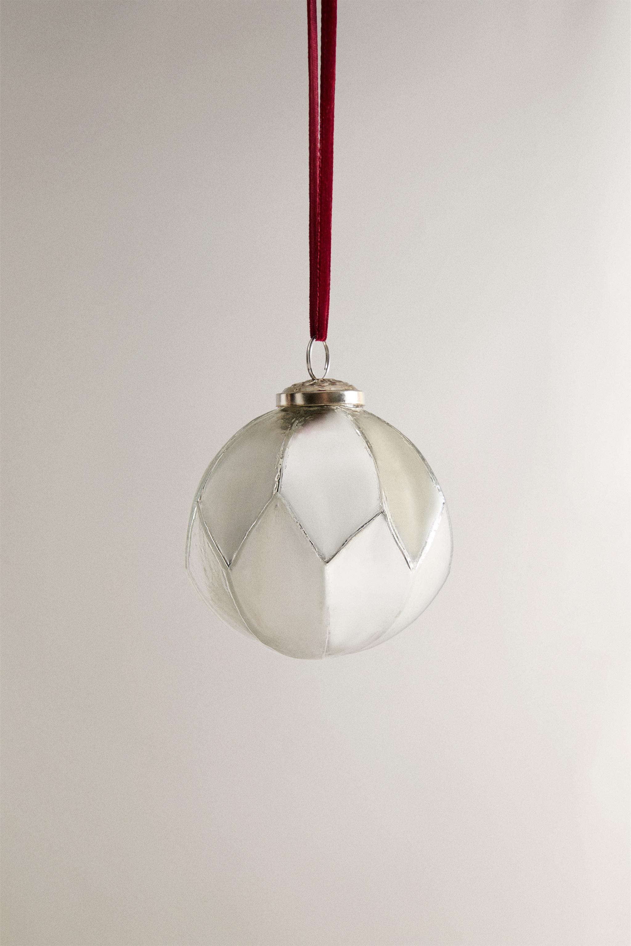 DIAMOND BALL CHRISTMAS TREE ORNAMENT